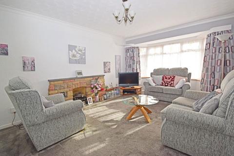 24 Willow Road, Bromsgrove, B61 8PW