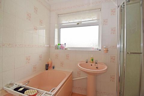 24 Willow Road, Bromsgrove, B61 8PW