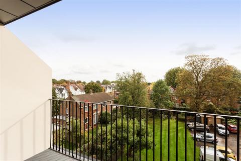 1 bedroom apartment for sale, Rathgar Avenue, Ealing, W13