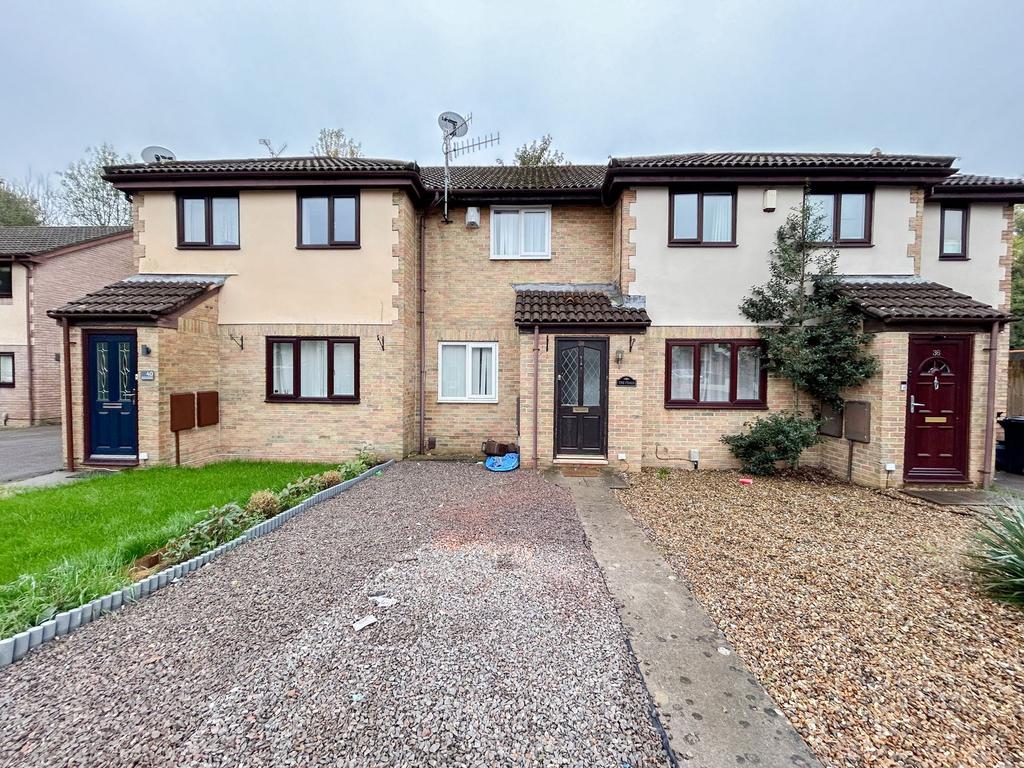 Myrtle Drive, Rogerstone, NP10 2 bed terraced house for sale £210,000