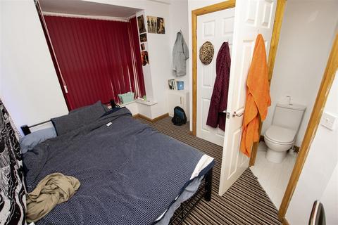 5 bedroom house to rent, Heeley Road, Birmingham B29