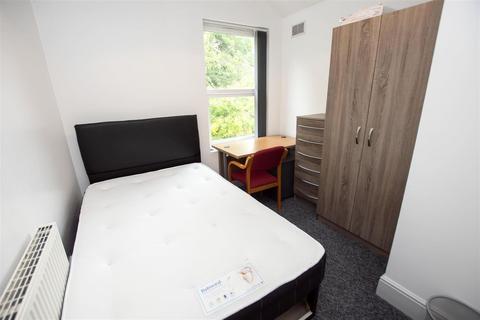 7 bedroom house to rent, Oak Tree Lane, Birmingham B29