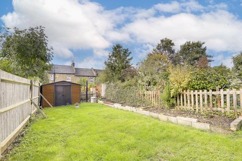 54 Balloch Road, London, SE6 1SW