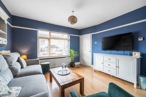 30 Dunton Road, Romford, RM1 4AH