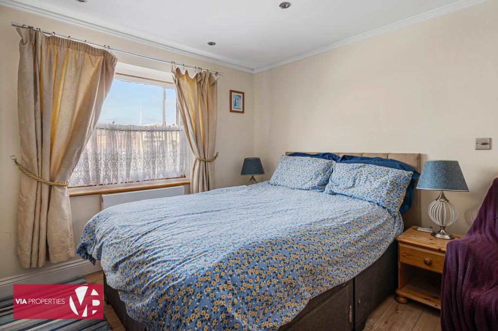 11 Burford Street Hoddesdon via properties...