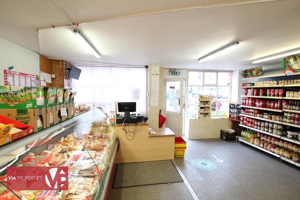 11 Burford Street Hoddesdon via properties...