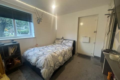 Studio for sale, Warren View, Leicester LE4