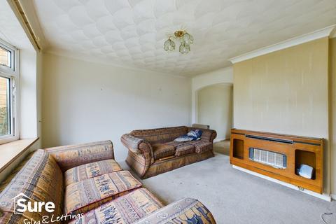 4 bedroom end of terrace house for sale, Haleswood Road, Hemel Hempstead, Hertfordshire, HP2