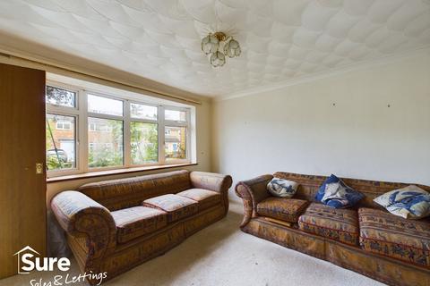 4 bedroom end of terrace house for sale, Haleswood Road, Hemel Hempstead, Hertfordshire, HP2