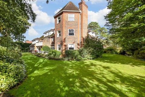 3 bedroom apartment for sale, Batts Hill, Reigate, Surrey