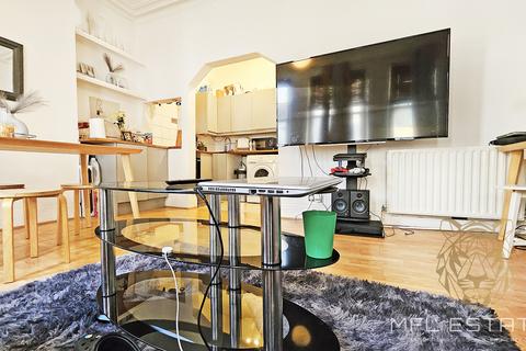 1 bedroom flat for sale, Church Road, London SE19