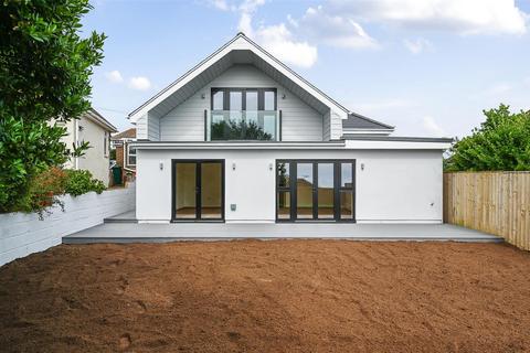 4 bedroom detached bungalow for sale, Cranleigh Avenue, Rottingdean