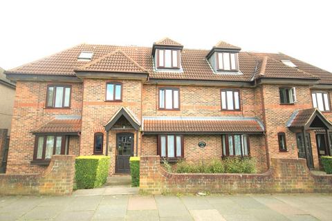 Studio to rent, Chichester Court, Harrow HA2