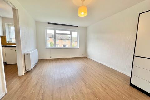 1 bedroom apartment to rent, Bardsley Close, Park Hill