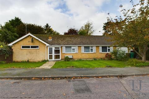 4 bedroom detached bungalow for sale, Orchard Close, Clifton Village, Nottingham