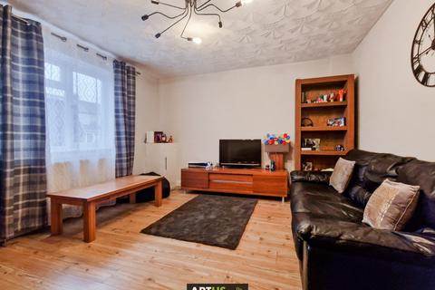 4 bedroom terraced house for sale, Granville Avenue, Slough SL2