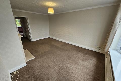 2 bedroom detached bungalow to rent, Kingrosia Park, Clydach, Swansea