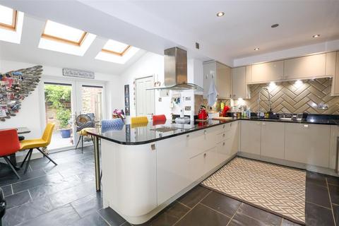 18 Beech Close, Baldersby, Thirsk, YO7 4QB