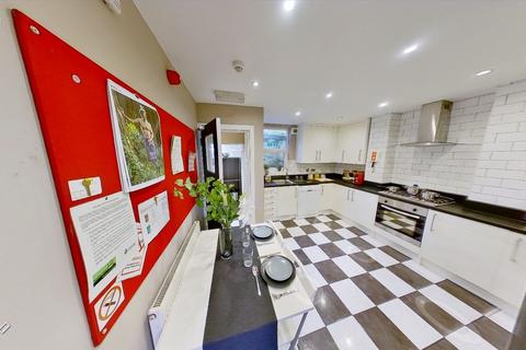 undefined, 7 Wellington Square, Lenton, Nottingham, NG7 1NG