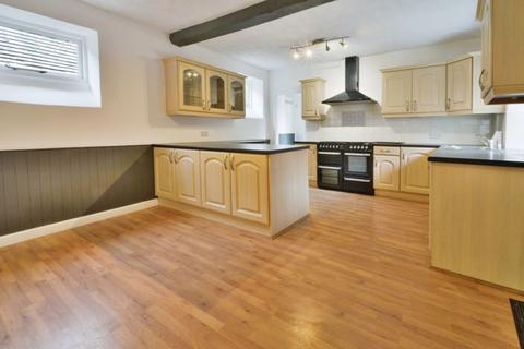 3 bedroom semi-detached house for sale, High Street, Cricklade, Wiltshire