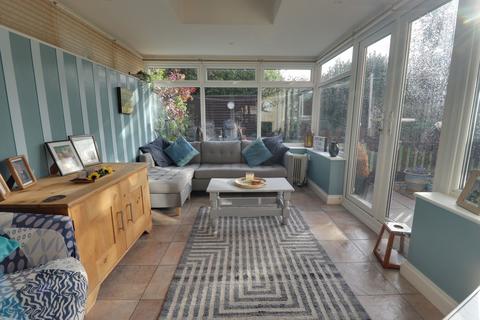 7 Paget Close, Penkridge, Stafford, ST19 5TJ