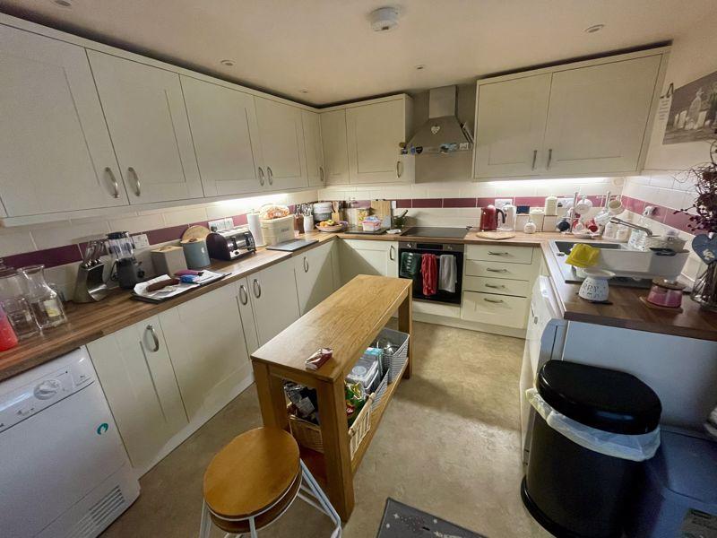Lower Carblake, Bodmin PL30 2 bed cottage for sale £215,000
