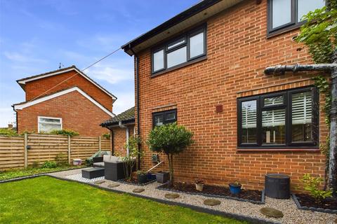 2 bedroom semi-detached house for sale, Brampton Close, Ross On Wye, Herefordshire, HR9