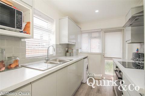 2 bedroom detached bungalow for sale, Tilburg Road, Canvey Island, SS8