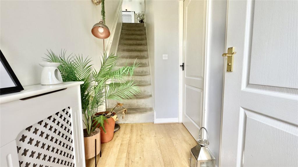 Fulford Park, Moreton, Wirral, CH46 4 bed detached house for sale £