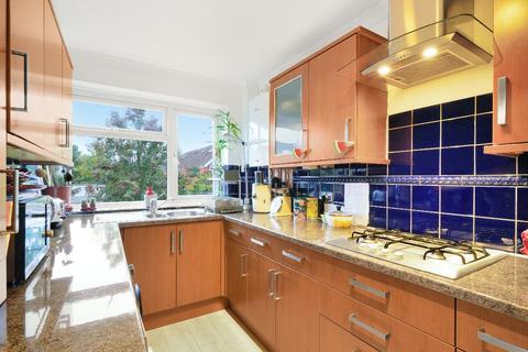 2 bedroom flat for sale, St. James Road, Stratford, E15