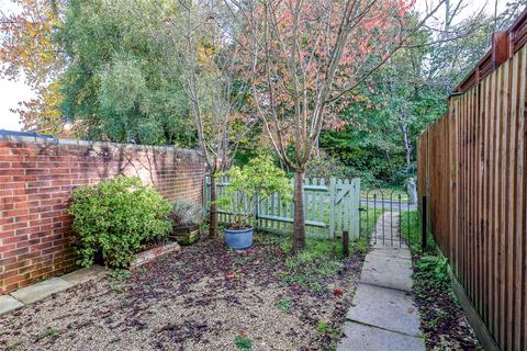 2 bedroom end of terrace house for sale, Grafton Close, Whitehill, Bordon, Hampshire, GU35