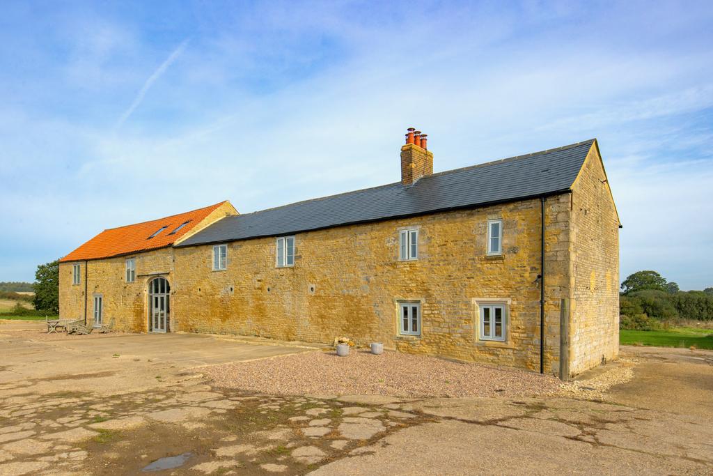 Front View Farmhouse