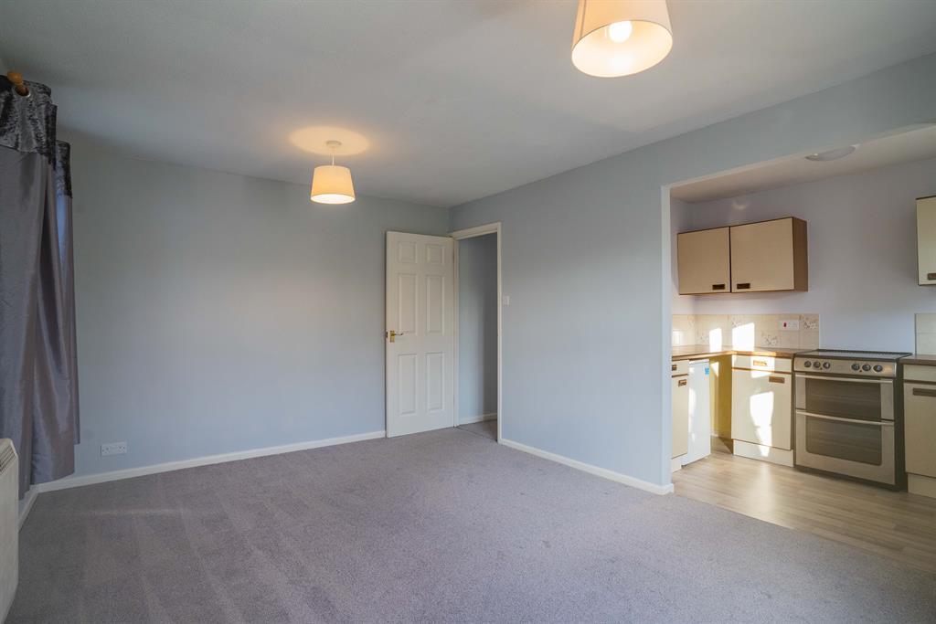Red Lion Court, Stortford... 1 bed apartment to rent £1,050