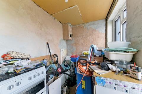 192 Abbotsbury Road, Morden, SM4 5JS