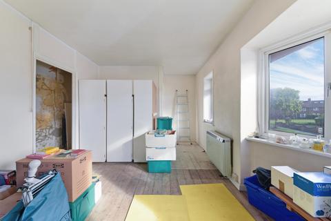 192 Abbotsbury Road, Morden, SM4 5JS