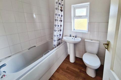 2 bedroom terraced house for sale, Joscelyn Avenue, East Yorkshire HU7