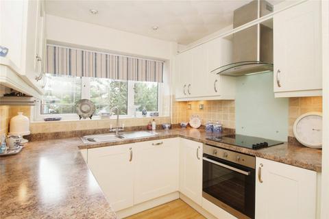 3 bedroom bungalow for sale, Kirfield Drive, Leicestershire LE10