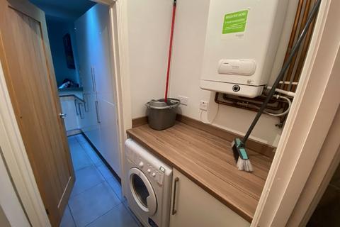 5 bedroom house share to rent, Nottingham NG7