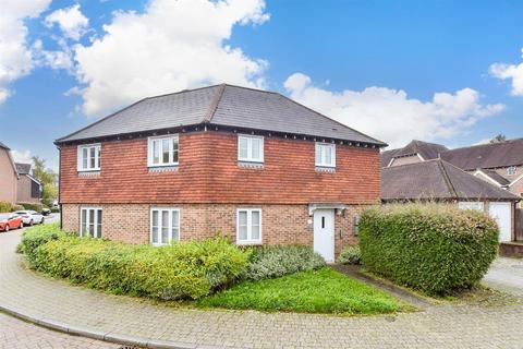 2 bedroom flat for sale, McArthur Drive, Kings Hill, West Malling, Kent