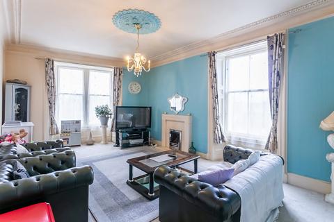 3 bedroom flat for sale, Portland Street, Leith, Edinburgh, EH6