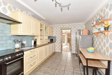 4 bedroom terraced house for sale, Hugin Avenue, Broadstairs, Kent