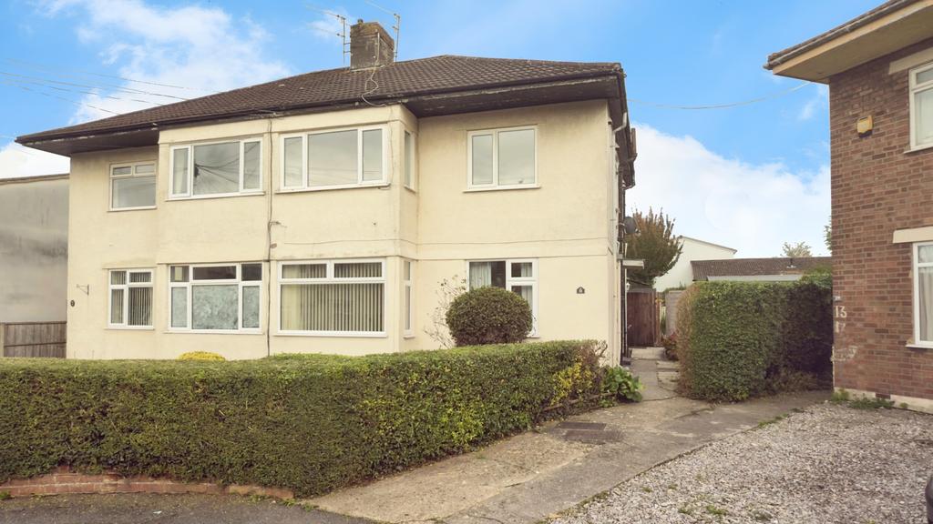 Wharnecliffe Close, Whitchurch... 2 bed duplex for sale £180,000