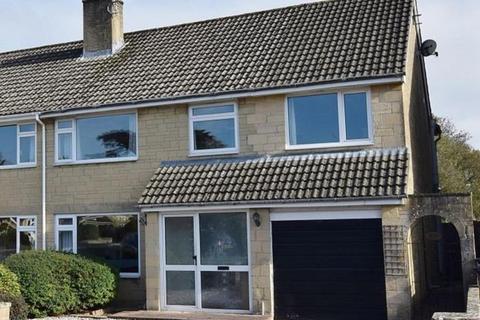 5 bedroom house share to rent, Chesterton Park, Cirencester GL7