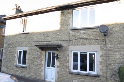 4 bedroom house share to rent, Chesterton Lane, Cirencester GL7