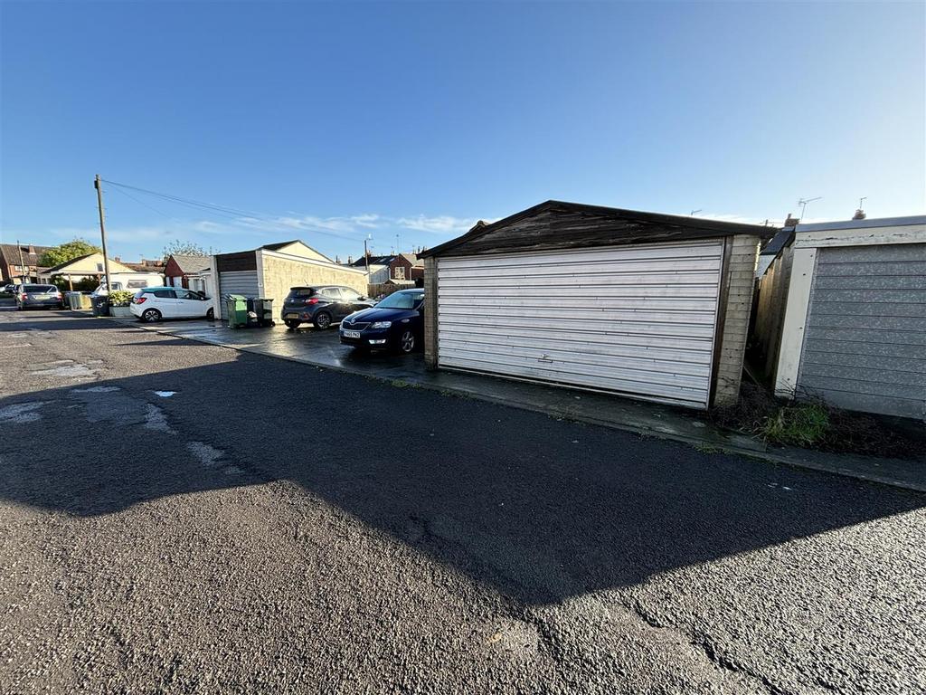 Double Garage