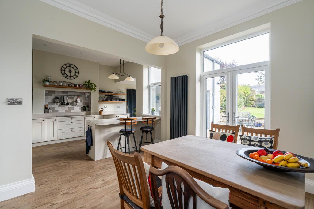 Clermiston Terrace, Edinburgh EH12 4 bed villa for sale £675,000