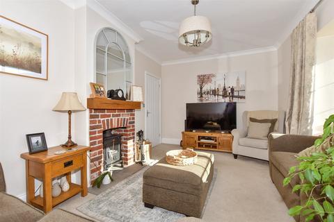 31 Siberts Close, Shepherdswell, Dover, CT15 7LW