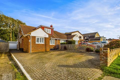 3 bedroom semi-detached bungalow for sale, York Avenue, Chatham ME5