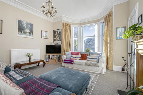 2 bedroom flat for sale, 9a Victoria Terrace, Dunfermline, KY12 0LY