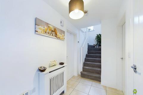 13 Tyndal Way, Dartford, DA1 5SQ